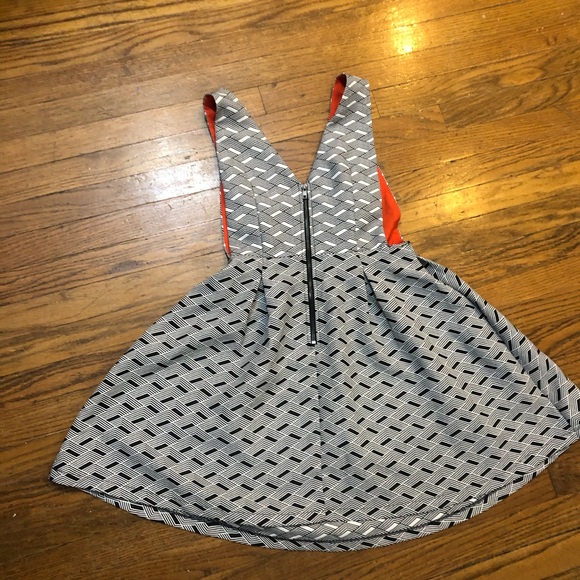 Black and White fit and flare dress Size M - Picture 7 of 7